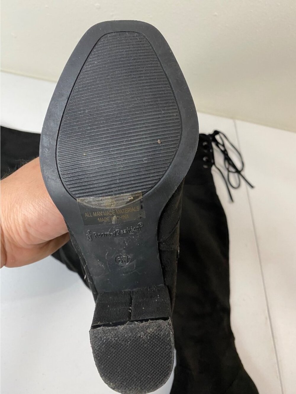 Room of Fashion Knee High Black Suede Boots Lace Back Block Heel 6W - Picture 9 of 12